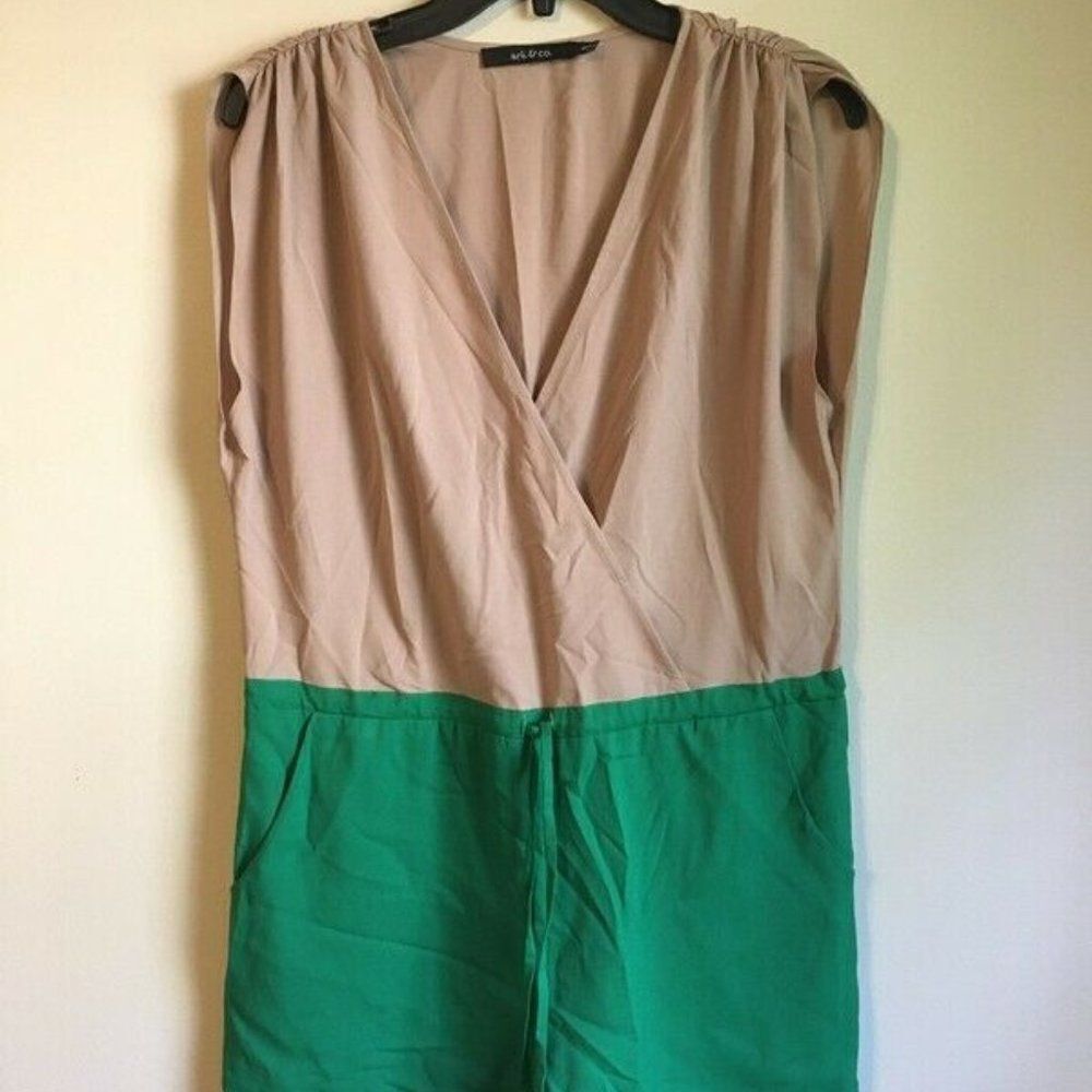 Ark & Co small romper‎